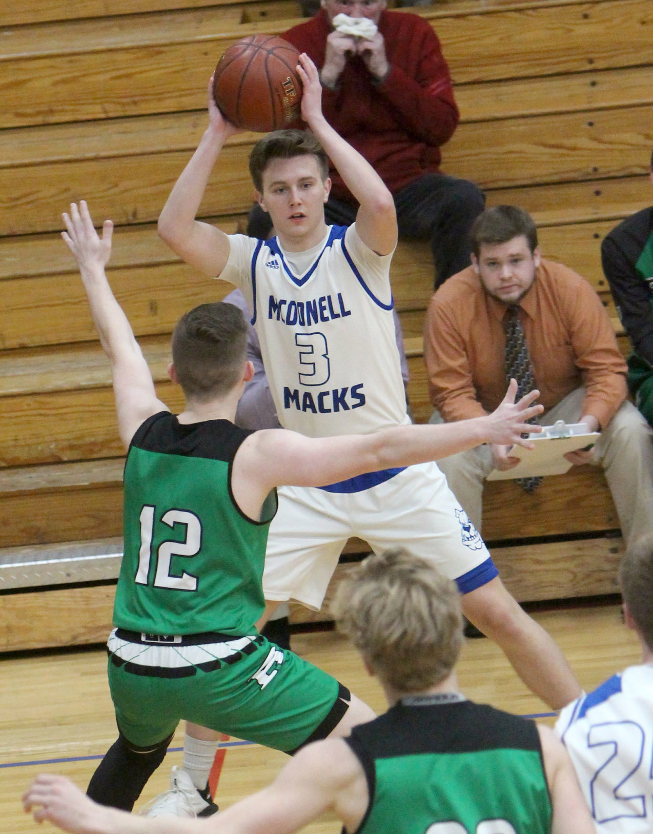 Eau Claire Regis at McDonell boys basketball 2-13-19